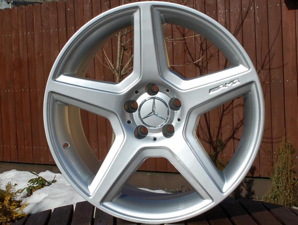 Čištění litých kol a regenerace pneumatik